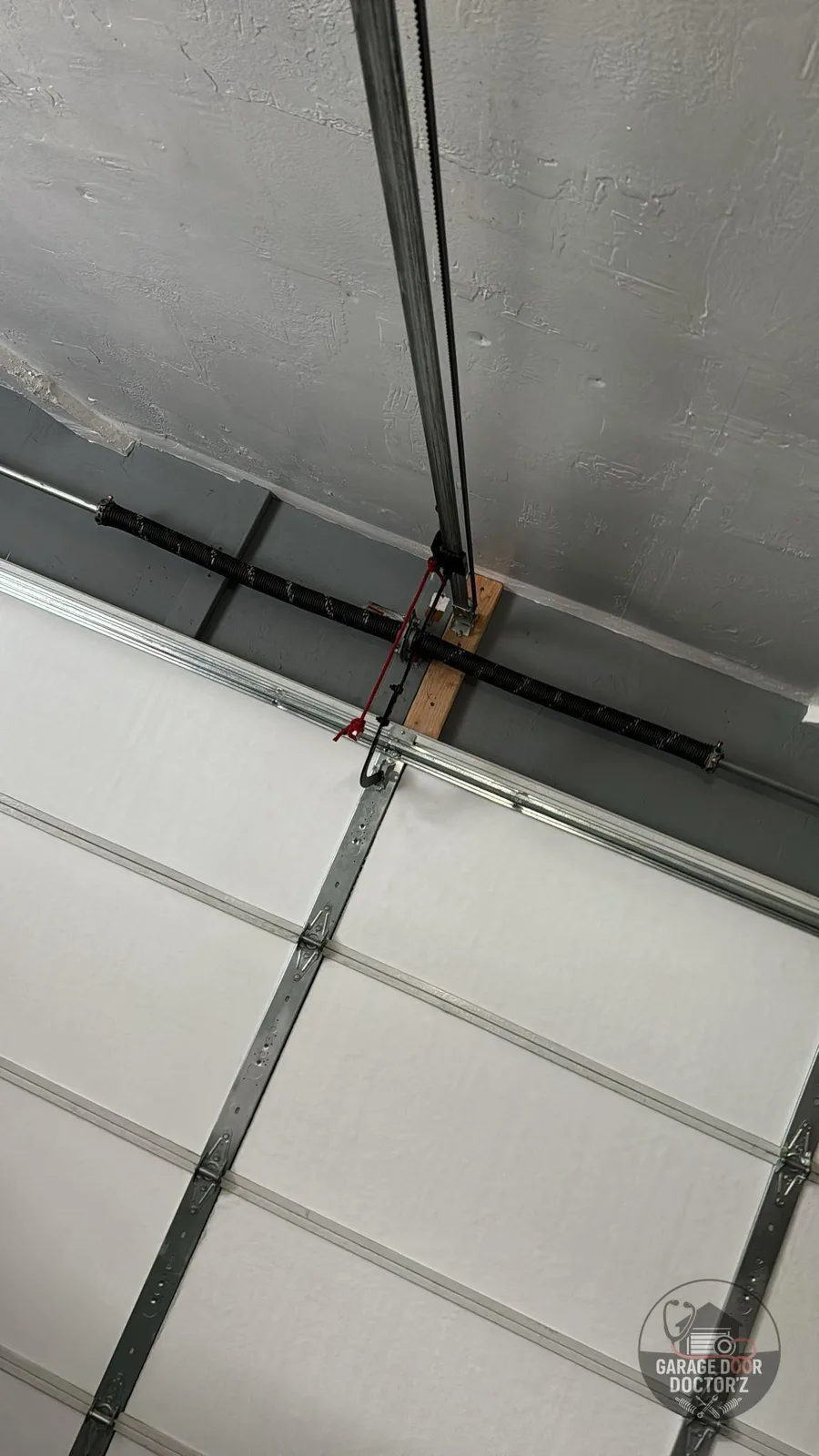 Heavy-Duty Torsion Spring and Cable Replacement in California - Garage Door Doctor'Z